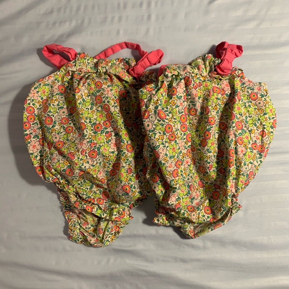 Baby Gap twin set